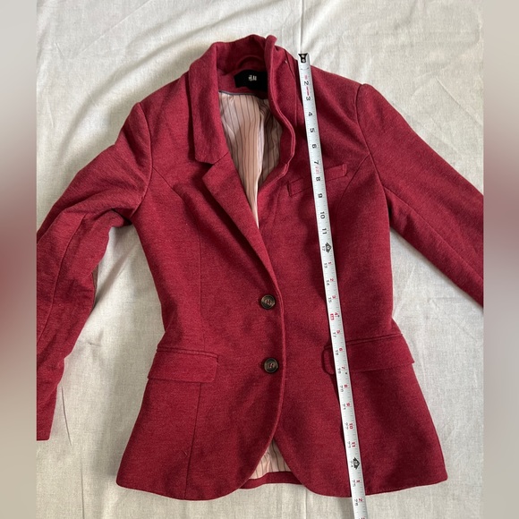 H&M elbow patch red blazer - Picture 9 of 9